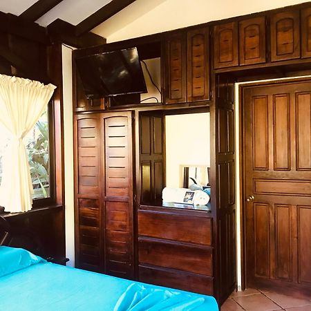 Flor De Paraiso Bungalows 蒙特苏马 外观 照片