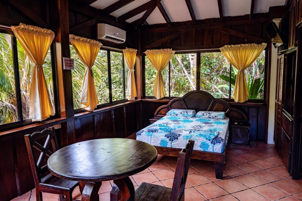 Flor De Paraiso Bungalows 蒙特苏马 外观 照片